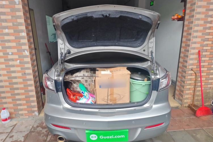 Used Mazda 3 2011 Sedan 1.6L Automatic Comfort Model Trunk