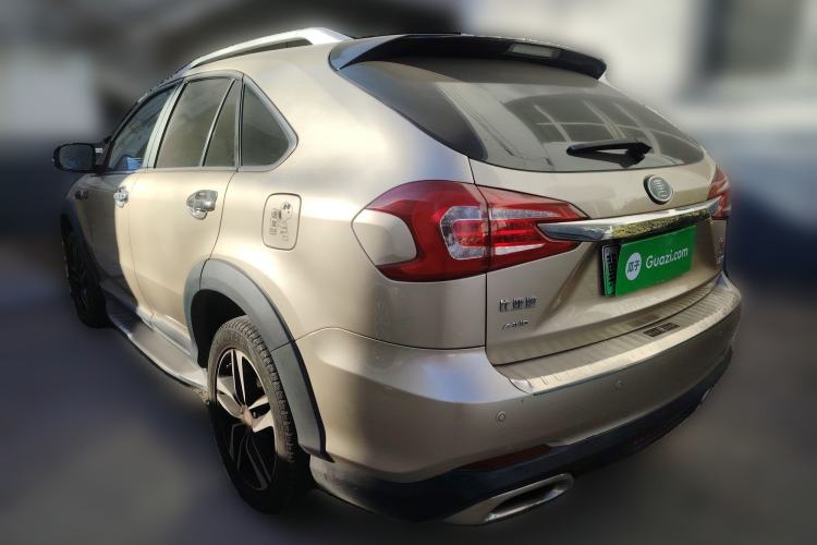 Used BYD Tang New Energy 2015 2.0T Four-Wheel-Drive Flagship Model
