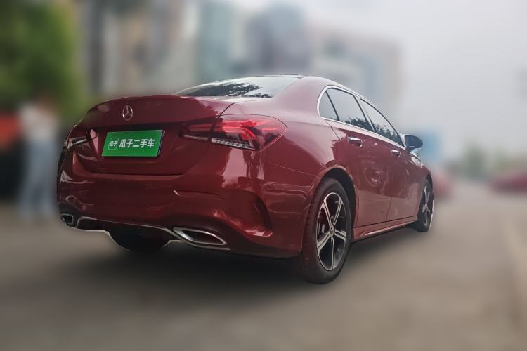 Used Mercedes-Benz A-Class 2022 Revised Version A 200 L Sport Sedan Fashionable Style Rear Right 45 Deg