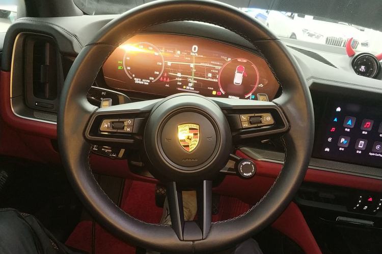 Used Porsche Cayenne 2024 Cayenne 3.0T Steering Wheel