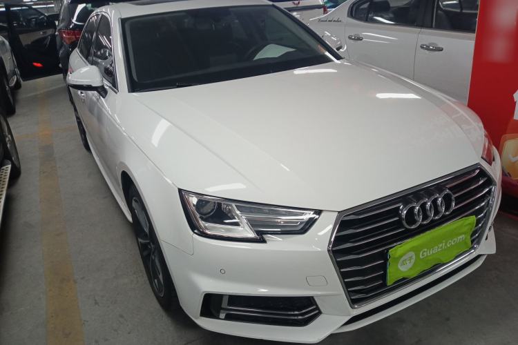 Used Audi A4L 2018 30th Anniversary Edition 40 TFSI Trendy Model Front Right 45 Deg