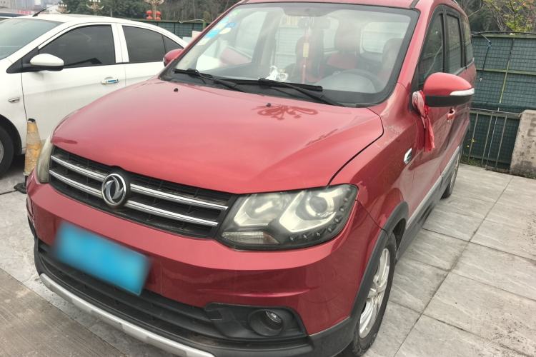 Used Dongfeng Fengon 360 2015 1.5L Manual Luxury 7-Seater China IV Standard