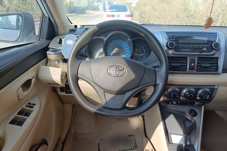 Used Toyota YARiS L Zhi Xuan 2014 1.3E Automatic Charm Edition