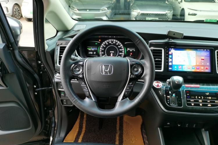 Used Honda Elysion 2019 2.0L Hybrid Luxury Edition
