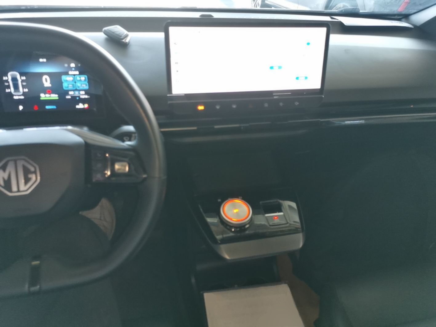 MG 4 EV 2023 415 km Range Sea-Faring Champion Edition — снимка 18