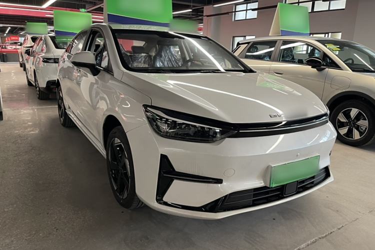 Used BAIC Beijing EU5 PLUS 2023 R600 Premium Edition