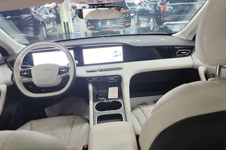 Used Roewe D7 2023 DMH 125km Excellence Edition