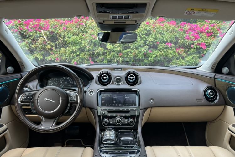 Used Jaguar XJ 2018 XJL 3.0 SC Two-Wheel-Drive Elegant Business Edition
