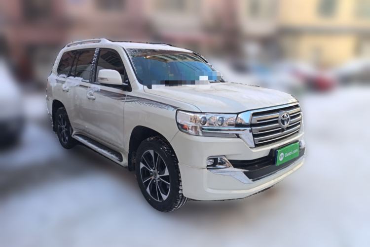Used Toyota Land Cruiser 2019 4.0L Iron Wheels Refrigerator with Electric Base Basic Version—Middle East
