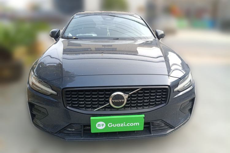Used Volvo S60 2023 B4 Zhiyuan Sport Edition