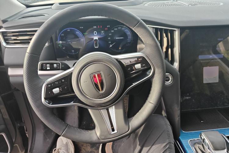 Used Hongqi HS7 PHEV 2024 2.0T PHEV Four-Wheel-Drive Flagship Edition 6 Seats
