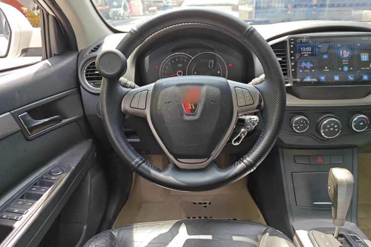 Used Roewe 350 2011 350S 1.5L Automatic Xunyue Edition Steering Wheel