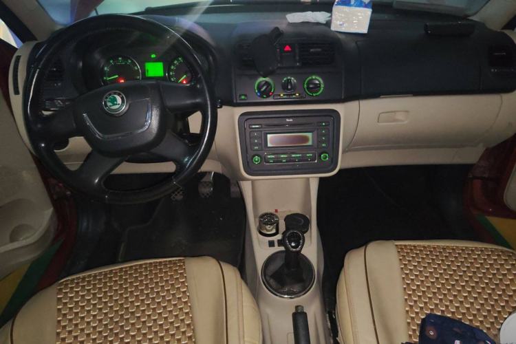 Used Skoda Fabia 2014 1.4L Manual Jingling Edition