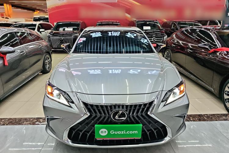 Used Lexus ES 2023 200 Excellence Edition