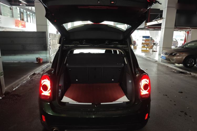 Used MINI Countryman 2017 1.5T COOPER ALL4 Traveler Trunk