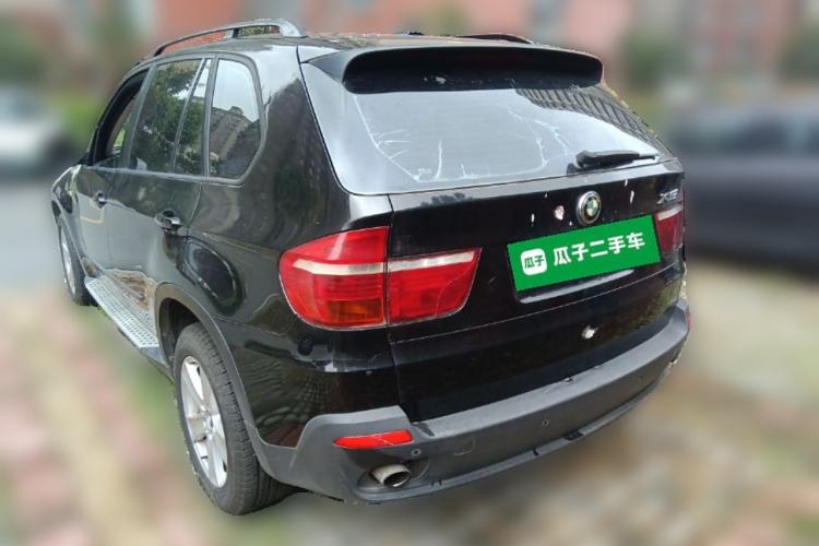 Used BMW X5 2009 xDrive30i Leading Model Rear Left 45 Deg