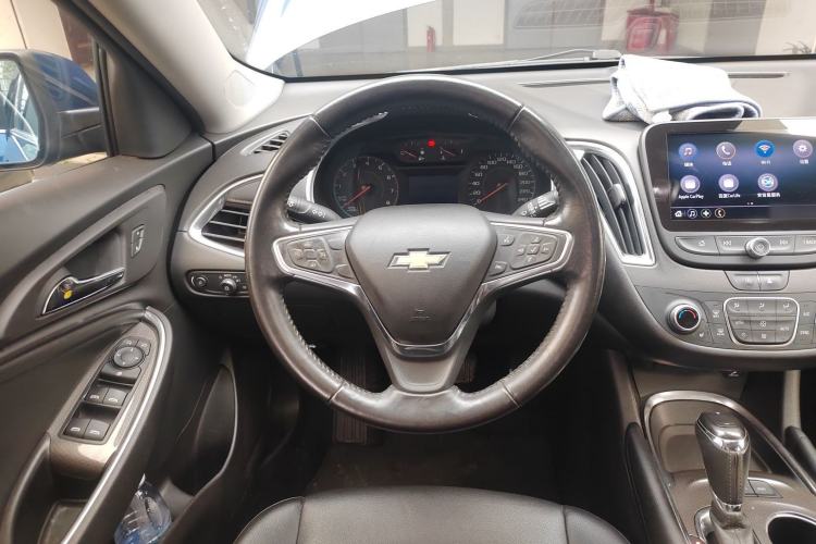 Used Chevrolet Malibu XL 2019 535T CVT Active Version Steering Wheel