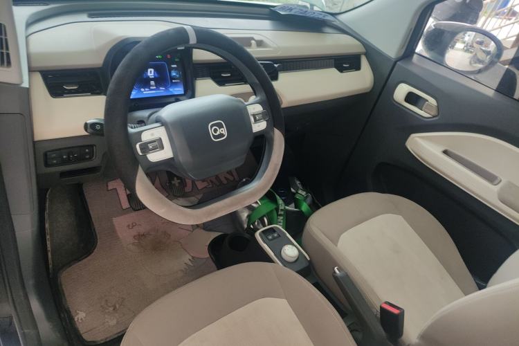 Used Chery QQ Ice Cream 2024 Restyled 170 km Sundae Center Console