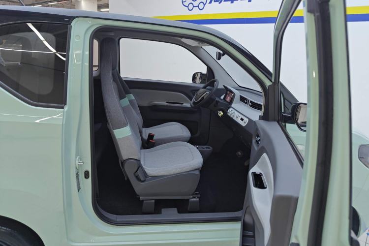 Used Wuling Hongguang MINIEV 2022 Macaron Premium Model – Lithium Iron Phosphate