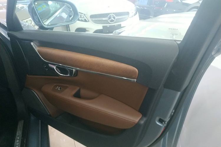 Used Volvo S90 2019 T5 Zhiyuan Edition
