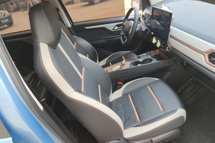 Used SOL E10X 2021 302 km Range Fashion Edition 31.4 kWh