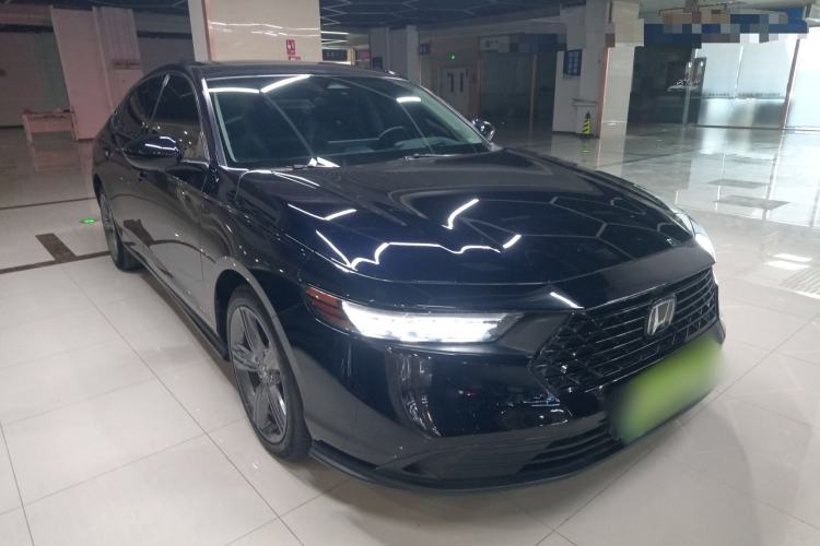 Used Honda Accord New Energy 2023 2.0L ePHEV Smart Edition Front Right 45 Deg