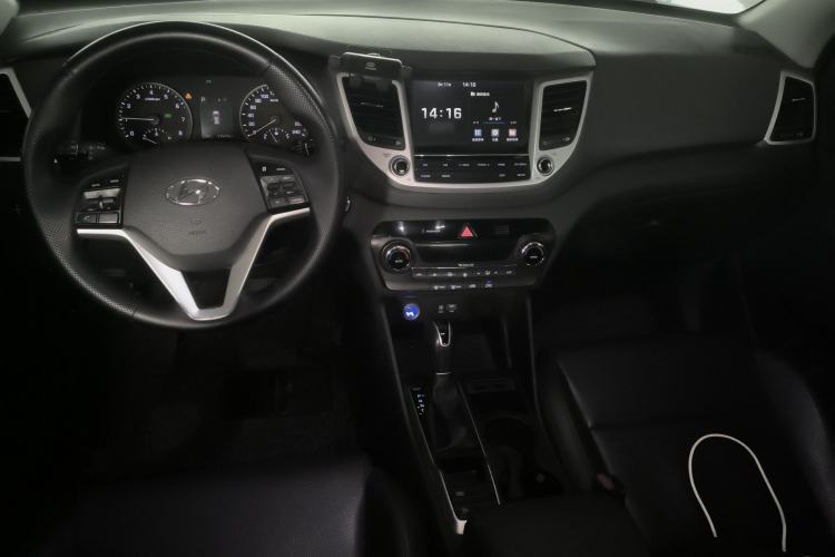 Used Hyundai Tucson 2018 1.6T Dual-Clutch Two-Wheel Drive 15th Anniversary Special Edition
