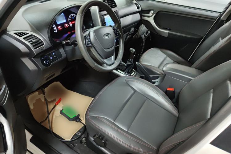 Used Chery Tiggo 3 2015 1.6L Manual Zhishang Commemorative Edition Driver Seat