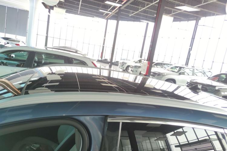 Used Ford Escape 2020 EcoBoost 245 Two-Wheel-Drive Titanium Edition Roof