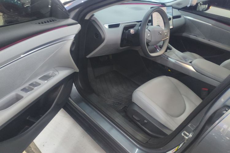 Used XPeng MONA M03 2024 620 with Ultra-Long Range