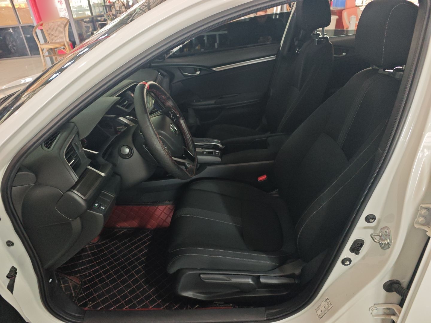 Interior delantero