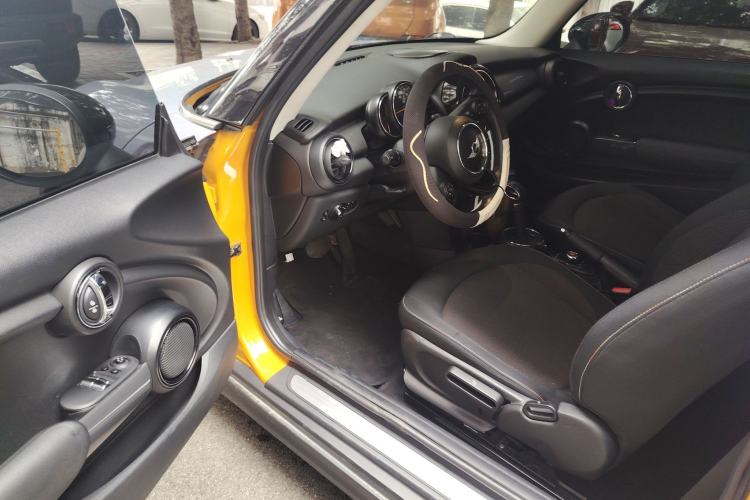 Used MINI MINI 2014 1.5T COOPER Fun