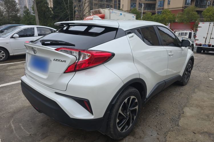 Used Toyota IZOA 2018 2.0L Yichi Version China VI Standard