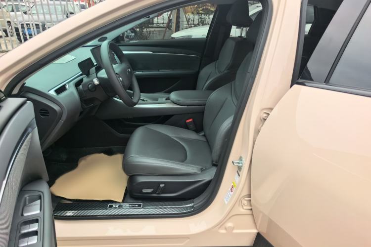 Used XPeng MONA M03 2024 620 with Ultra-Long Range