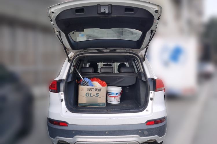 Used Zotye Domy X5 2015 1.5T Manual Luxury Version China IV Standard