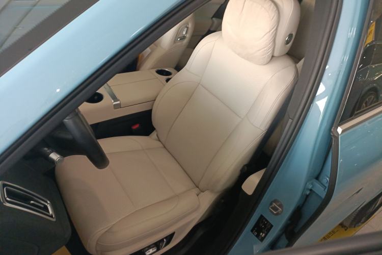 Used Li Auto L8 2024 Max
