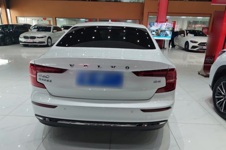 Used Volvo S60 2025 B4 Zhiyi Luxury Edition