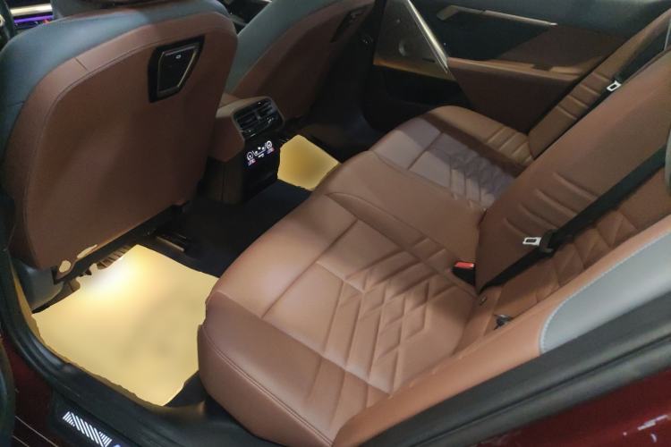 Used BMW 5 Series 2024 530Li Luxury Edition M Sport Package