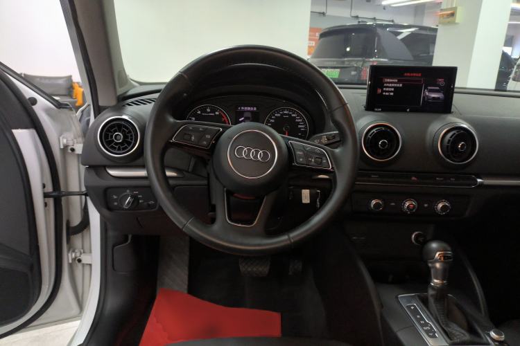 Used Audi A3 2018 30th Anniversary Edition Sportback 35 TFSI Ambition Model
