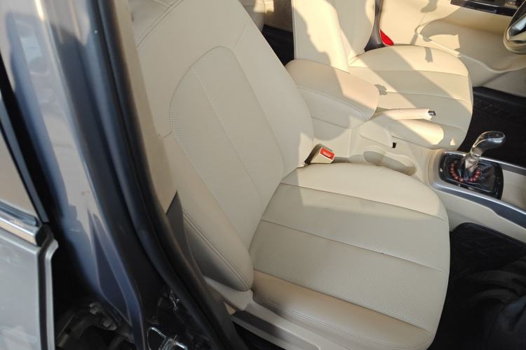 Used Changan Eado 2015 1.6L Manual Luxury Model China V Standard