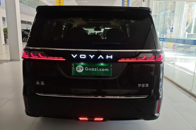 Used VOYAH Dream 2025 PHEV Four-Wheel-Drive Flagship Kunpeng Edition

