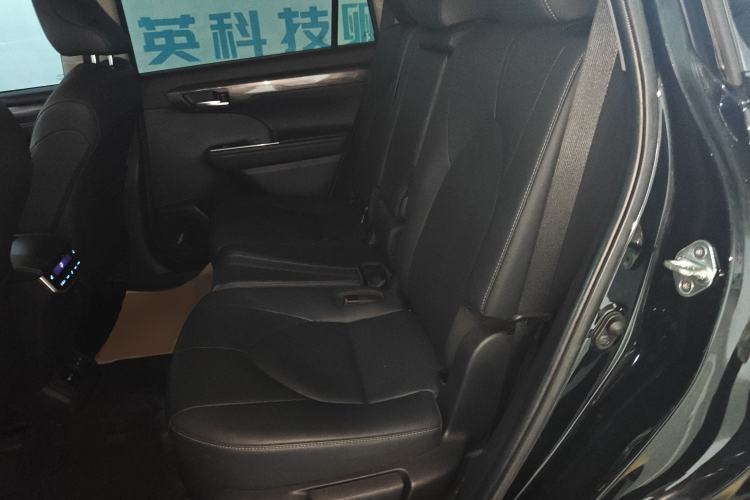 Used Toyota Highlander 2022 Dual-Engine 2.5L Four-Wheel Drive Supreme Edition 7-Seater