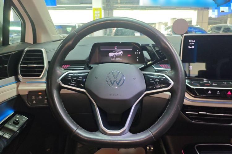 Used Volkswagen ID.6 CROZZ 2022 Long-Range PRO Edition Steering Wheel