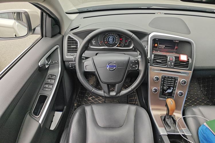 Used Volvo XC60 2017 T5 Smart Upgrade Edition