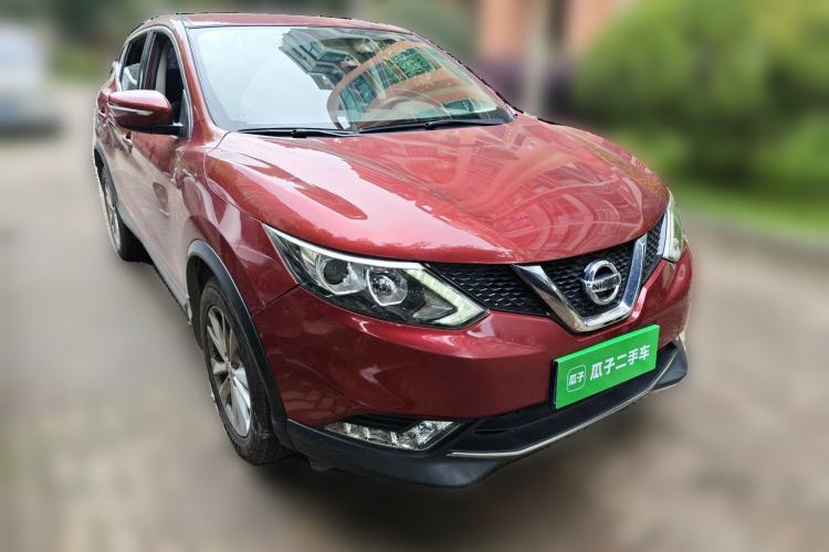 Used Nissan Qashqai 2016 2.0L CVT Elite Edition Front Right 45 Deg