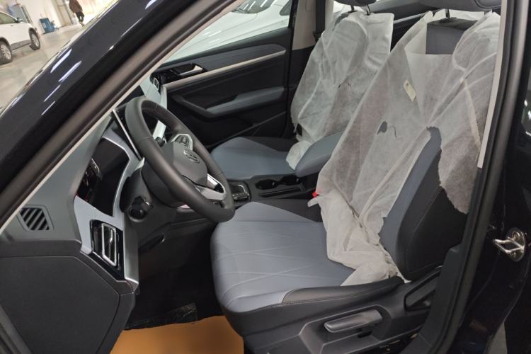 Used Volkswagen Lavida 2023 Revised Version 1.5L Automatic 5 Millionth Edition Left Front Seat