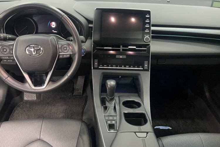Used Toyota Avalon 2019 Dual-Engine 2.5L Luxury Edition China VI Standard Interior 3