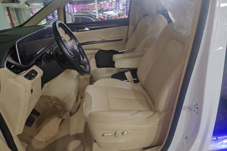 Used Buick GL8 2023 ES Lu Zun Deluxe Model
