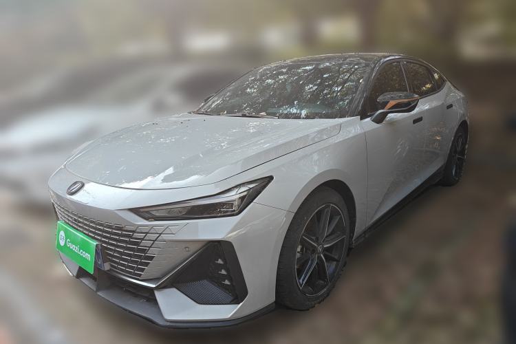 Used CHANGAN UNI-V 2022 1.5T Prestige Version