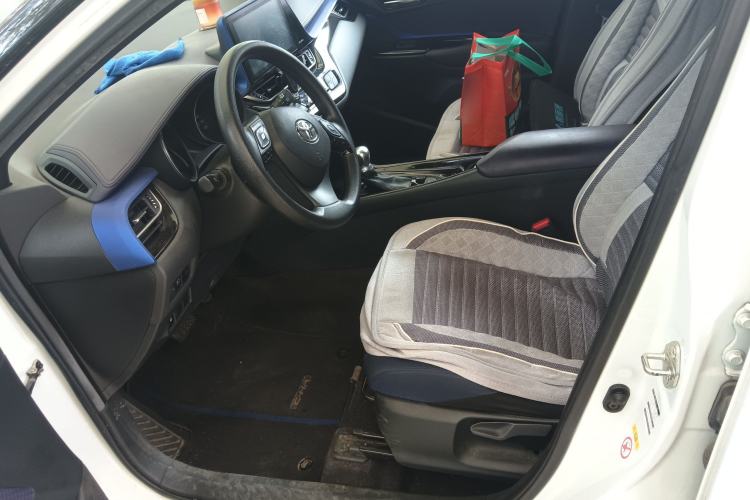 Used Toyota C-HR 2018 2.0L Leading Edition China V-standard Left Front Seat